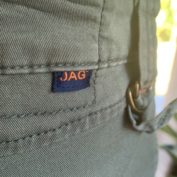 3-$30 Jag Jeans sz 6 relaxed boyfriend cropped green pants. - Picture 4 of 8